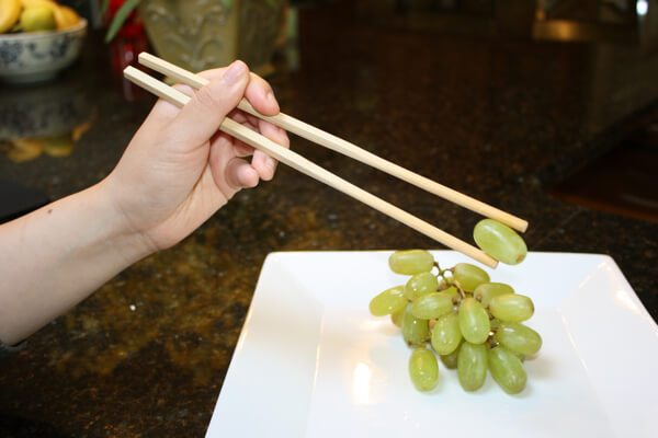 use chopsticks