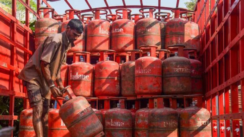 Commercial LPG Cylinder Prices Slashed: Relief for Businesses from May 1, 2025