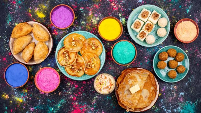 Holi 2024 Traditional Holi Dishes That You Must Try