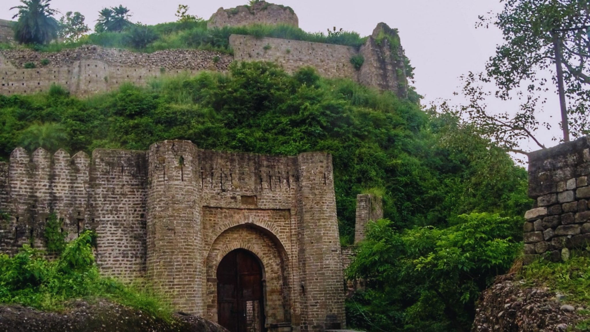 Discover Historical Forts In India: Exploring India's Most Iconic And ...